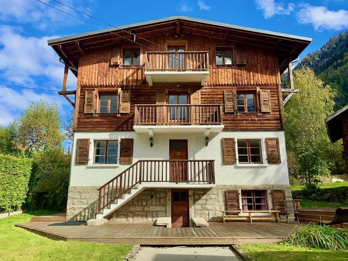 The Castle, 10 Bedroom Chalet, Chamonix Centre Γαλλία