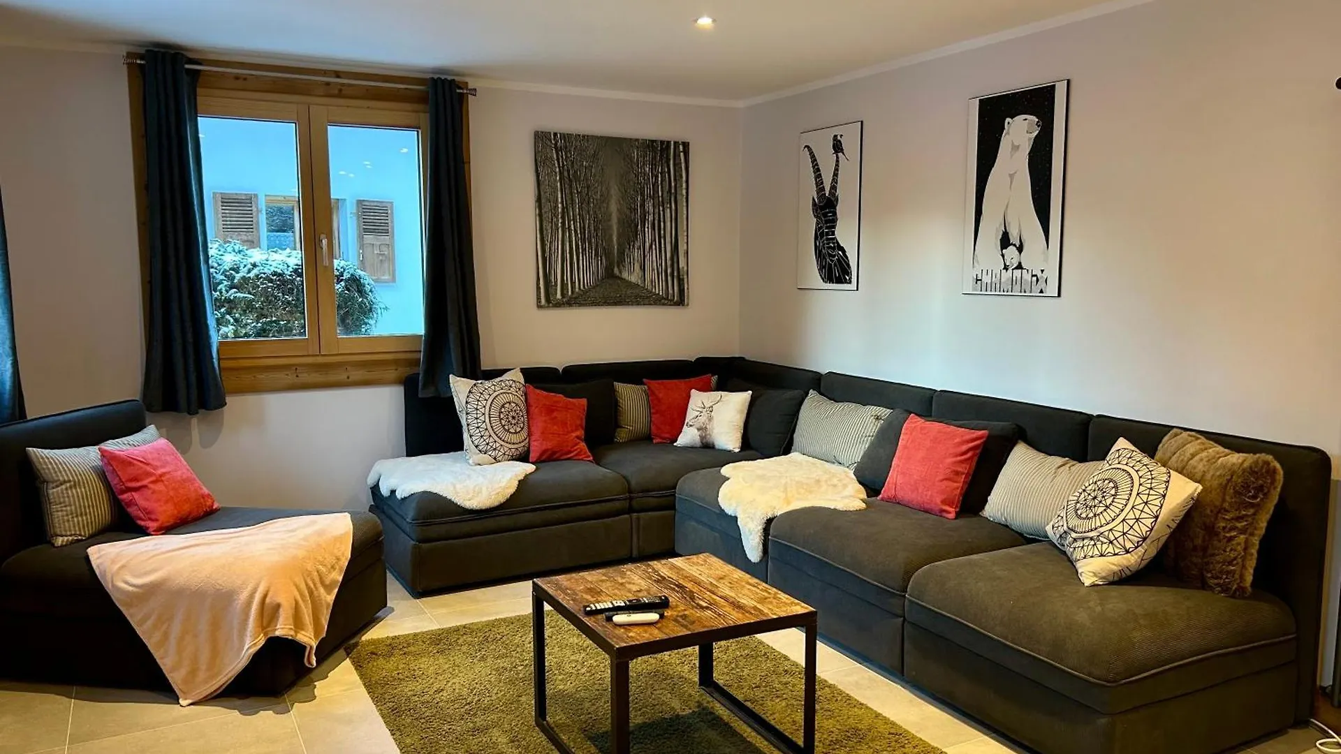 The Castle, 10 Bedroom Chalet, Chamonix Centre 0*,  Γαλλία