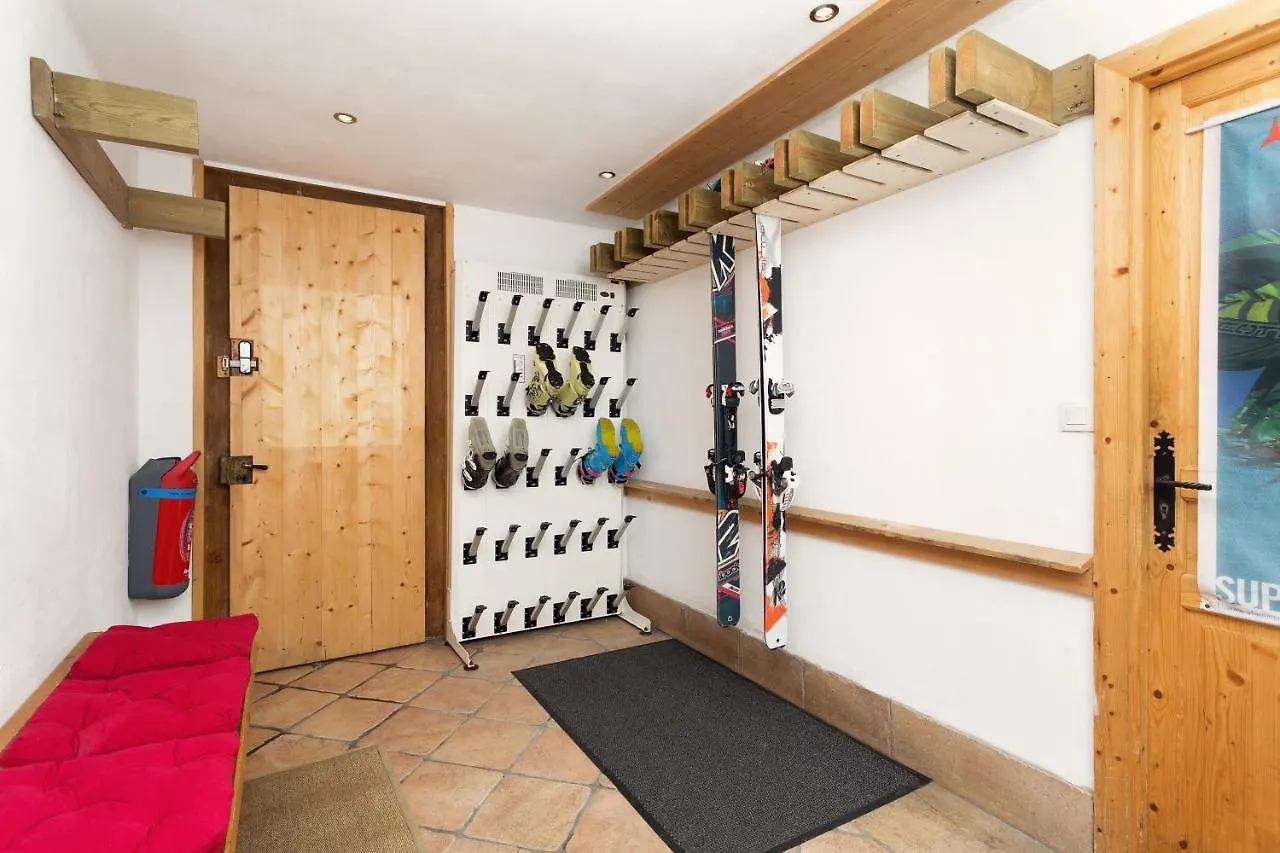 The Castle, 10 Bedroom Chalet, Chamonix Centre 0*,  France